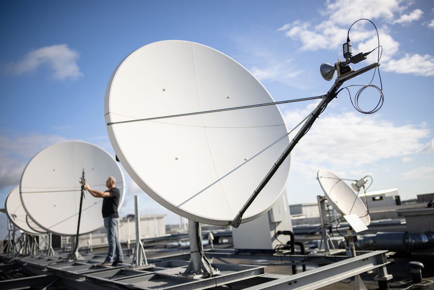Près de Caen, Safran ajoute l’orbite basse à son service de surveillance de satellites WeTrack