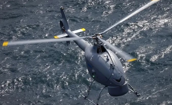 8 heures d’autonomie, piloté depuis un navire… C’est quoi ce drone hélicoptère d’Airbus qui va bientôt équiper la Marine française?